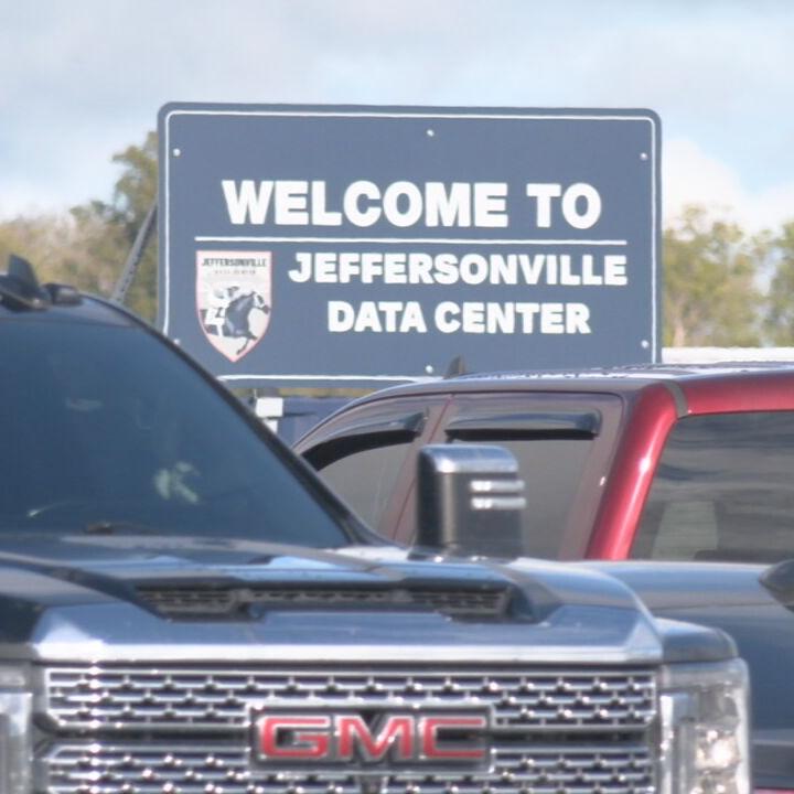Jeffersonville data center hiring engineers, electrical experts, and project managers